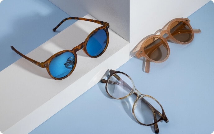 glasses-with-slightly-rounded-frame2